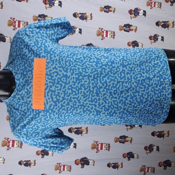 Nike Just Do It spellout elephant print graphic blue & gray AOP Med t-shirt - Picture 1 of 6